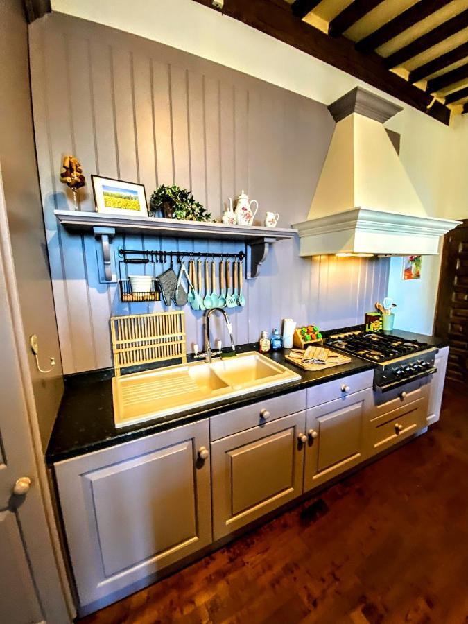 Centrally Located Sarlat Apartment With Medieval Town Views Экстерьер фото