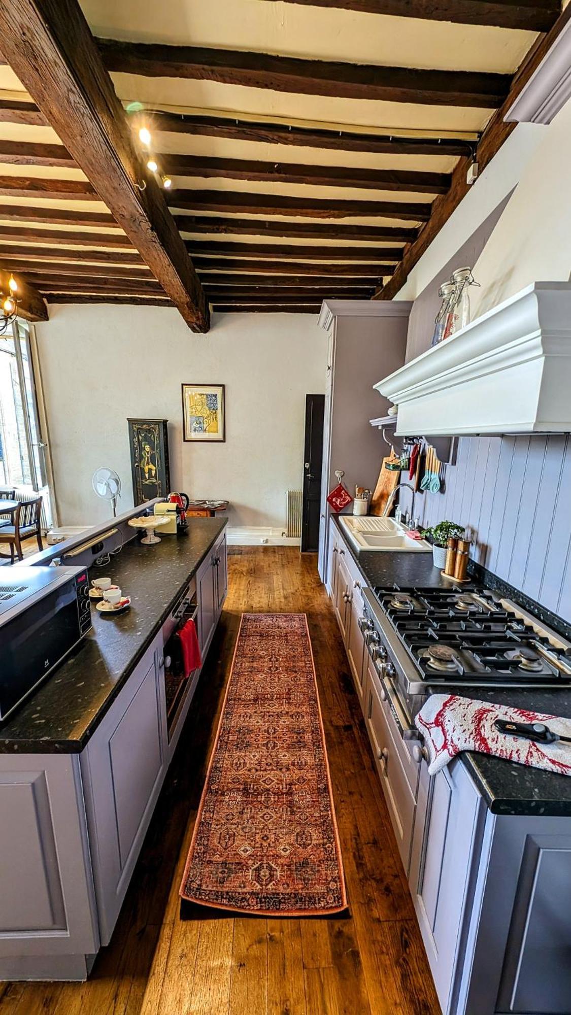 Centrally Located Sarlat Apartment With Medieval Town Views Экстерьер фото